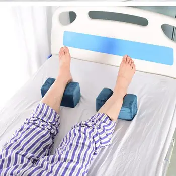 Моющаяся подушка для ног с приподнятыми ступнями для лежачих пациентов В